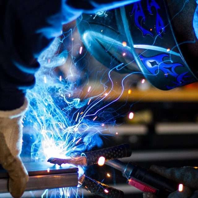 https://mutrol.com/wp-content/uploads/2022/10/Ingenieria-Inmobiliaria-y-Construccion-min-640x640.jpg