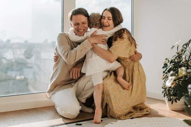 https://mutrol.com/wp-content/uploads/2022/10/Pymes-y-Familias-1.jpg
