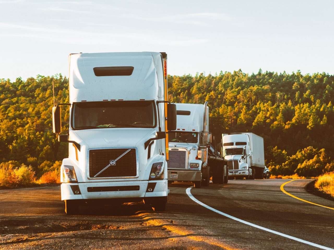 https://mutrol.com/wp-content/uploads/2022/10/Transporte-y-Movilidad-min-1280x960.jpg